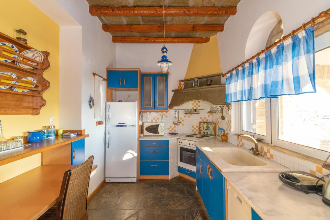 Traditional House By The Sea Isternia  Exterior photo